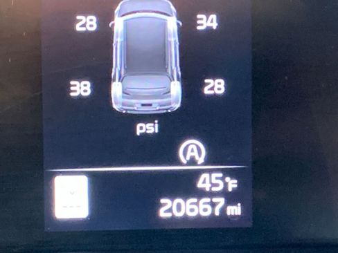 Used 2025 Kia Soul LX w/ LX Technology Package image 38