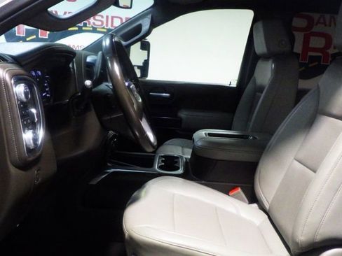 Used 2022 GMC Sierra 2500 SLT w/ Texas SLT Premium Package AWD/4WD image 8