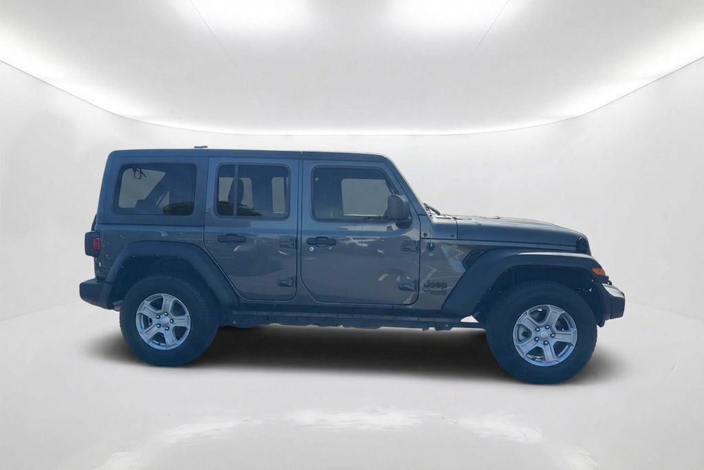 Used 2021 Jeep Wrangler Unlimited Sport AWD/4WD image 4