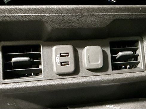 Used 2020 Chevrolet Silverado 1500 LT Trail Boss w/ Convenience Package image 26