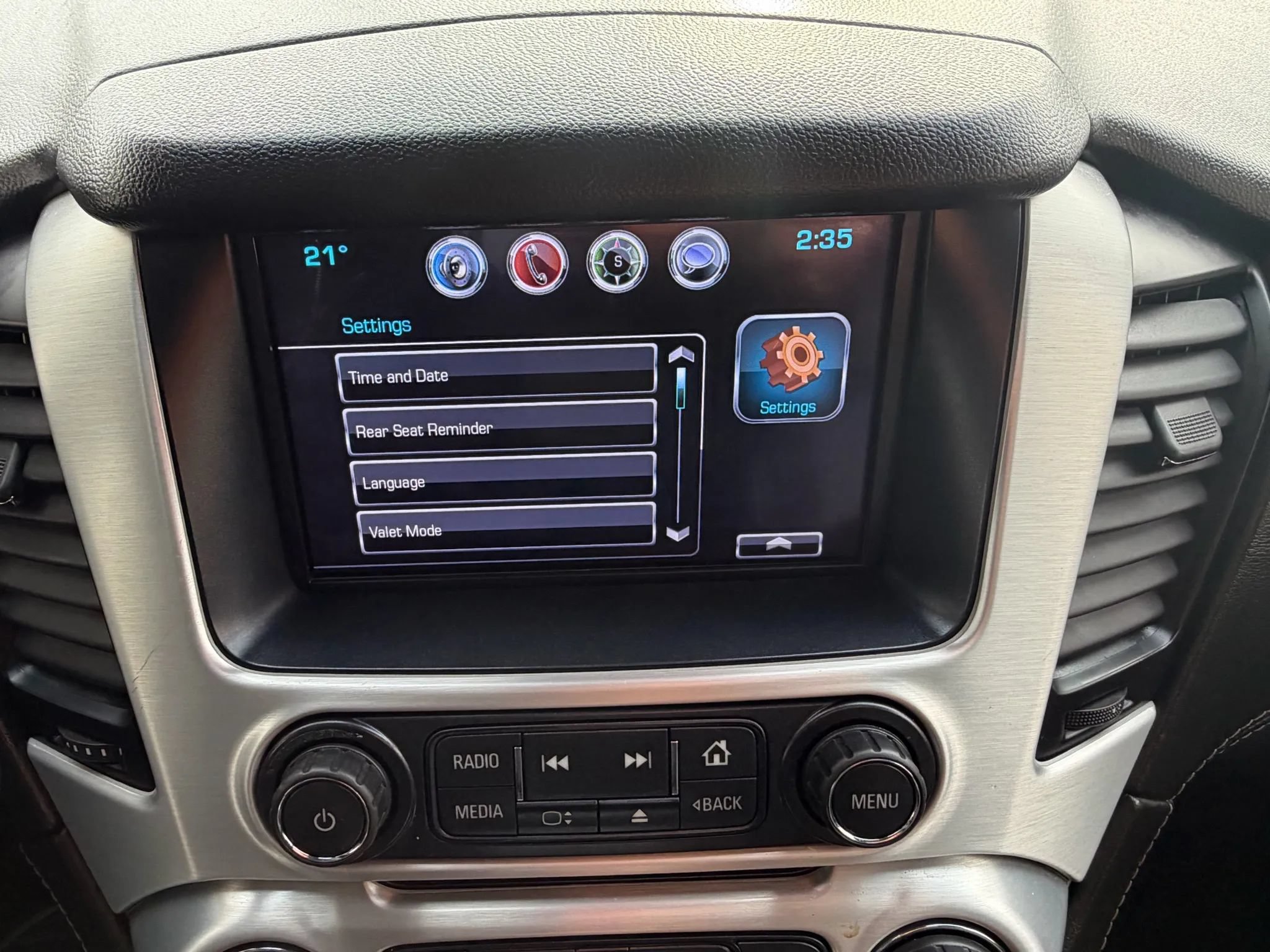Used 2020 GMC Yukon SLT AWD/4WD image 17