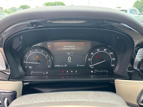 Used 2020 Lincoln Corsair FWD w/ Equipment Group 101A image 15