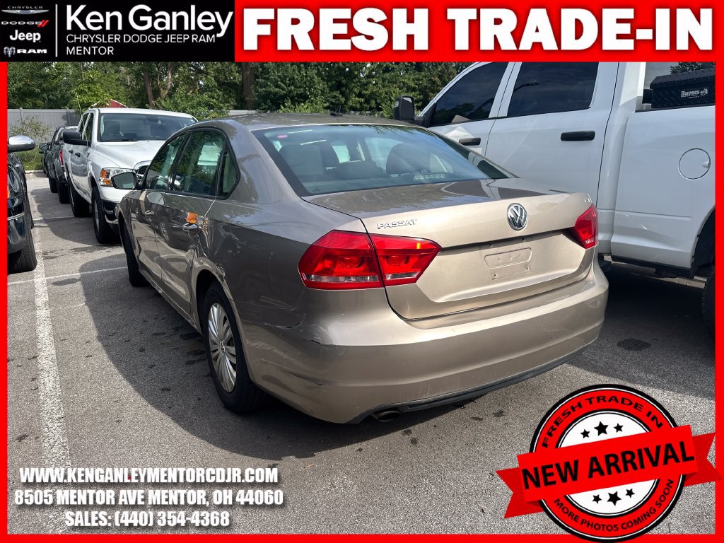 Used 2015 Volkswagen Passat 1.8T S FWD image 8