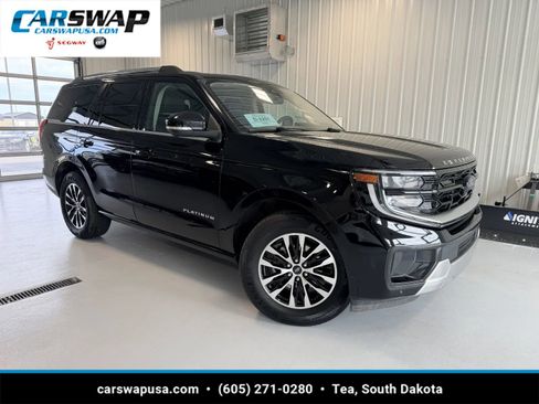 Used 2025 Ford Expedition Platinum AWD/4WD image 1