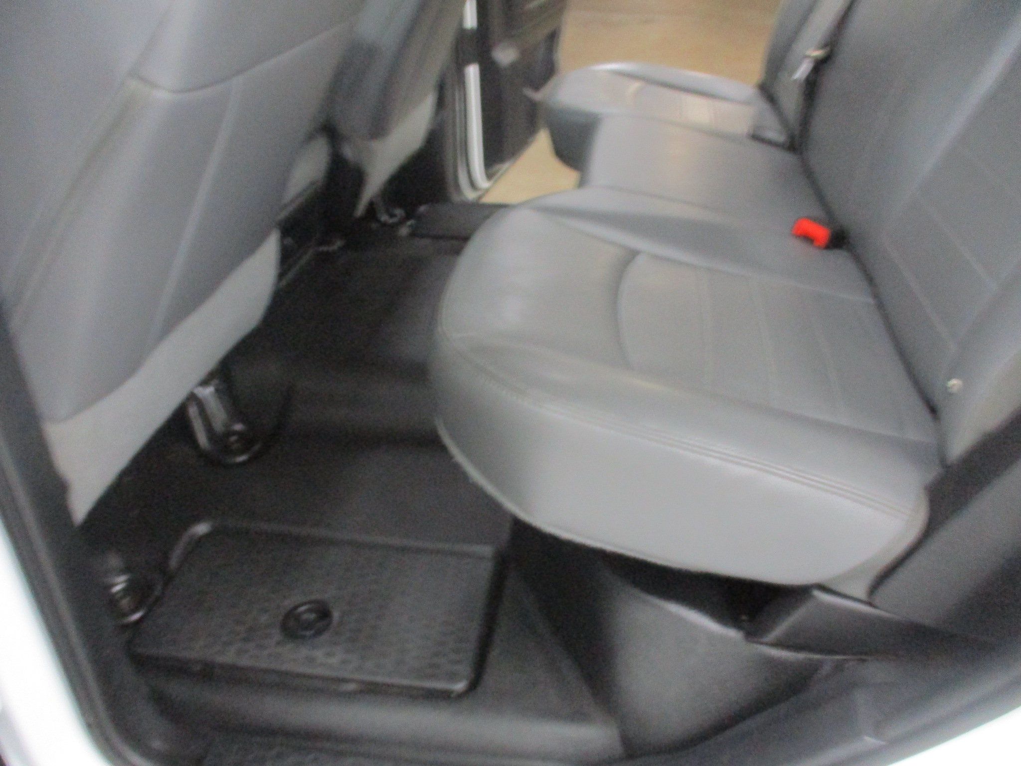 Used 2015 RAM 3500 Tradesman w/ Protection Group AWD/4WD image 13