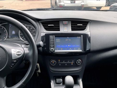 Used 2019 Nissan Sentra S image 7