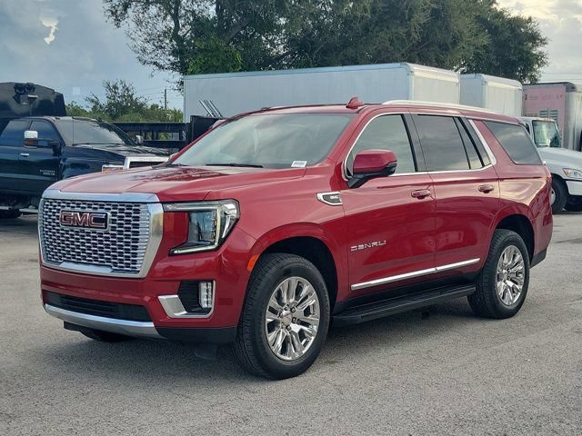 Used 2024 GMC Yukon Denali RWD image 7