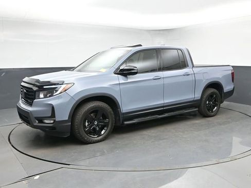 Used 2023 Honda Ridgeline Black Edition image 4