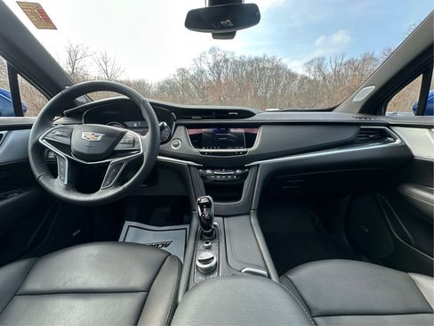 Certified 2024 Cadillac XT5 Premium Luxury image 27
