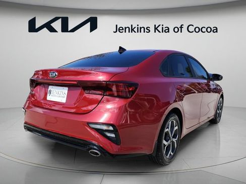 Used 2021 Kia Forte LXS FWD image 5