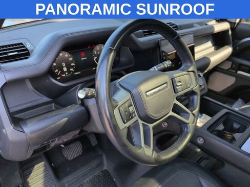 Used 2023 Land Rover Defender 130 X-Dynamic SE AWD/4WD image 8
