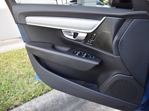 Used 2020 Volvo S90 T6 R-Design image 72