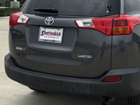 Used 2015 Toyota RAV4 Limited w/ Technology Package FWD image 6