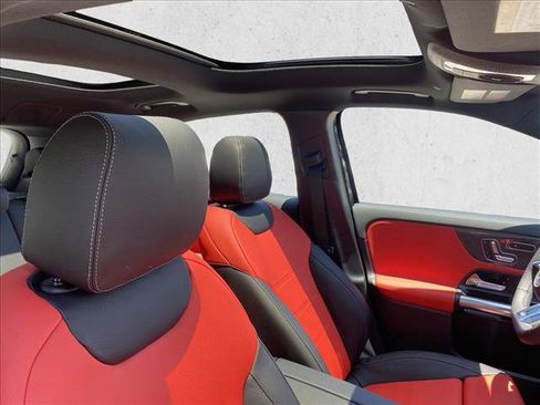 Certified 2025 Mercedes-Benz GLA 35 AMG 4MATIC image 24