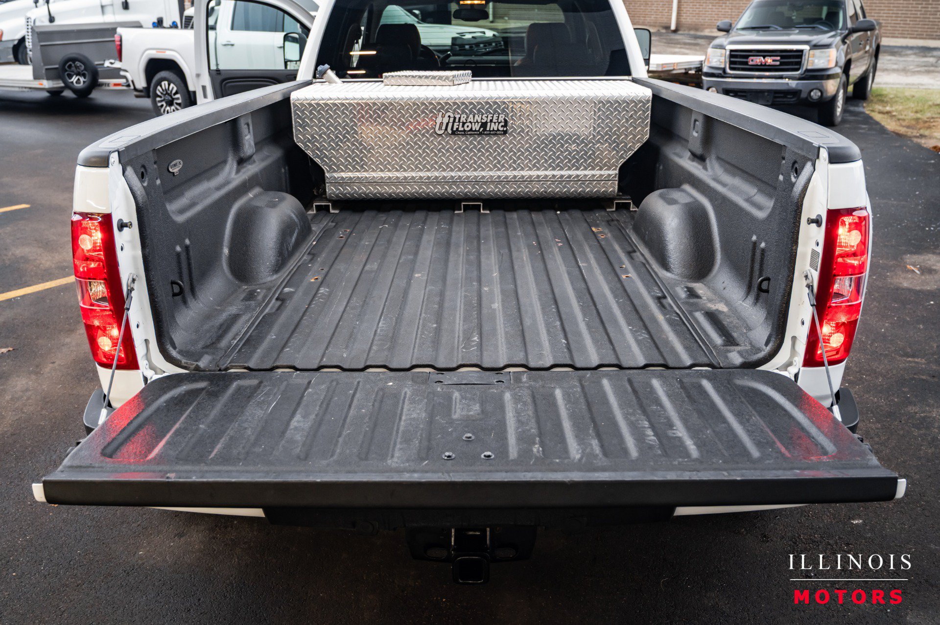 Used 2013 GMC Sierra 3500 Denali AWD/4WD image 16