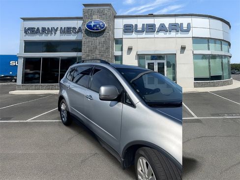 Used 2012 Subaru Tribeca Limited image 4