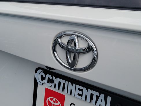 Certified 2025 Toyota RAV4 XLE AWD/4WD image 7