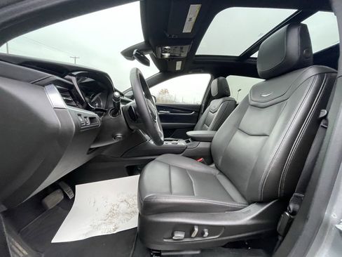 Certified 2025 Cadillac XT5 Premium Luxury image 27