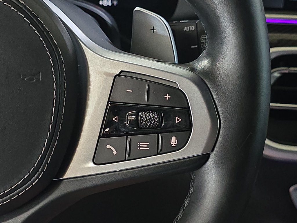 Used 2021 BMW X5 M50i AWD/4WD image 21