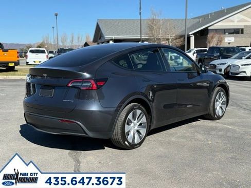 Used 2024 Tesla Model Y Long Range image 5