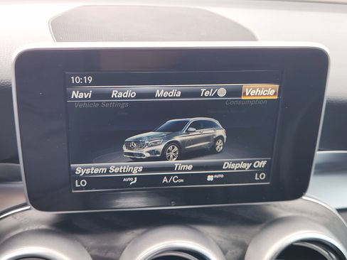 Used 2018 Mercedes-Benz GLC 300 image 17