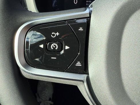 New 2026 Volvo V60 B5 Cross Country Ultra w/ Climate Package image 12