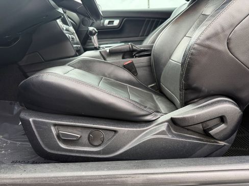 Used 2020 Ford Mustang Premium RWD image 41