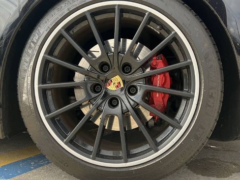 Used 2016 Porsche Panamera GTS image 42