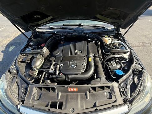Used 2013 Mercedes-Benz C 250 Sedan image 27