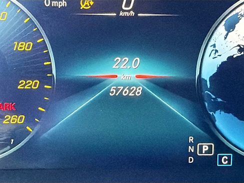 Used 2022 Mercedes-Benz GLC 300 image 39