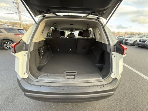 Certified 2021 Nissan Rogue S image 17