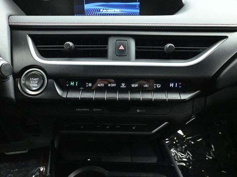 Used 2022 Lexus UX 200 F Sport w/ F Sport Premium Package image 27