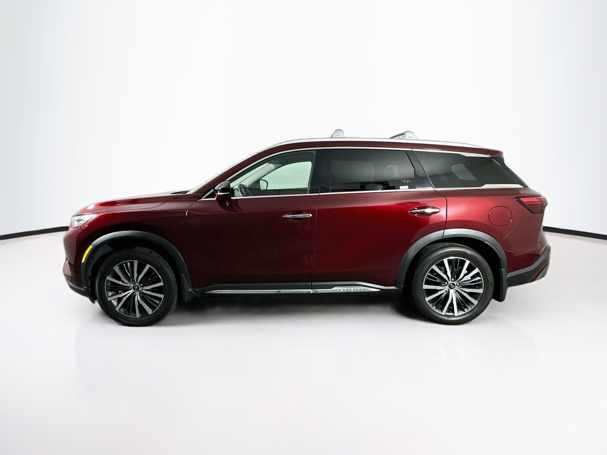 Used 2023 INFINITI QX60 Sensory w/ Vision Package AWD/4WD image 4