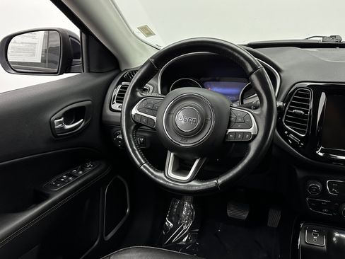 Used 2021 Jeep Compass Limited image 26