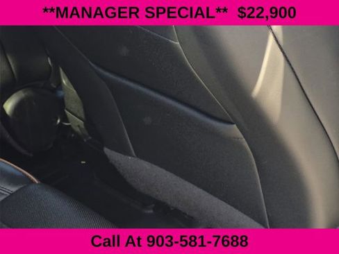 Used 2021 GMC Acadia AT4 w/ LPO, Floor Liner Package AWD/4WD image 22