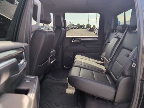 Used 2025 Chevrolet Silverado 2500 LTZ w/ LTZ Premium Package AWD/4WD image 25