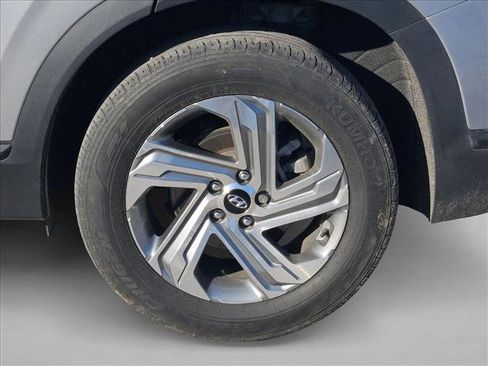 Used 2023 Hyundai Santa Fe SEL image 5