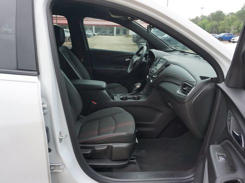 Used 2024 Chevrolet Equinox RS FWD image 16