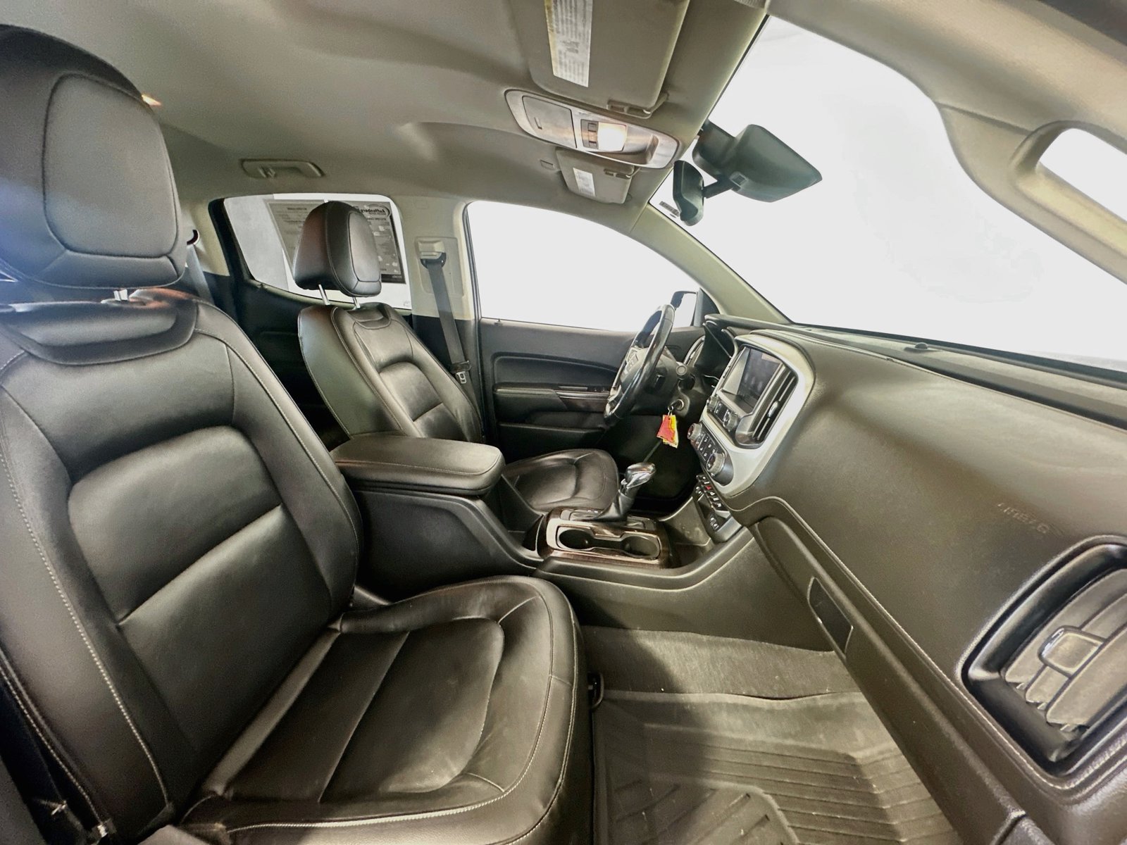 Used 2022 GMC Canyon Elevation w/ Elevation Premium Package AWD/4WD image 26
