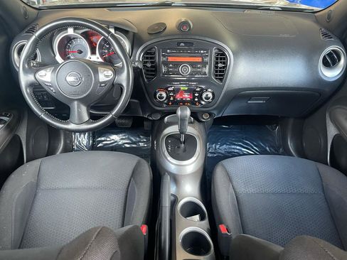 Used 2012 Nissan Juke SV FWD image 10