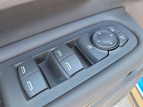 Certified 2024 GMC Terrain SLT w/ LPO, Floor Liner Package image 11