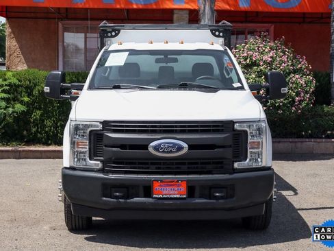 Used 2019 Ford F350 XL w/ Power Equipment Group RWD image 3
