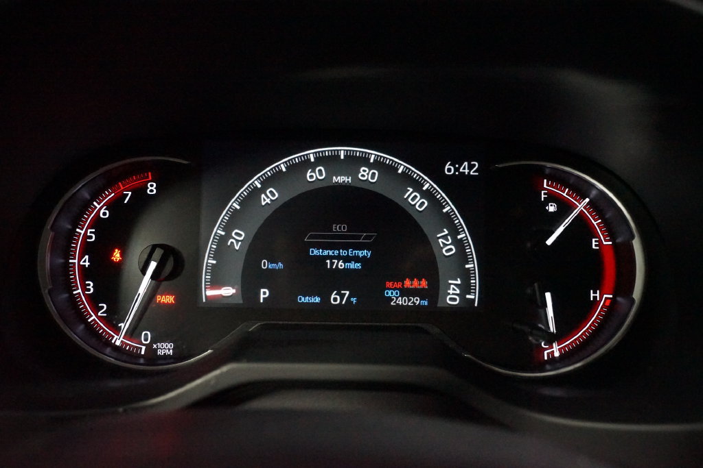 Certified 2023 Toyota RAV4 LE FWD image 15