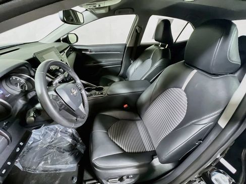 Certified 2024 Toyota Camry SE w/ Convenience Package AWD/4WD image 18