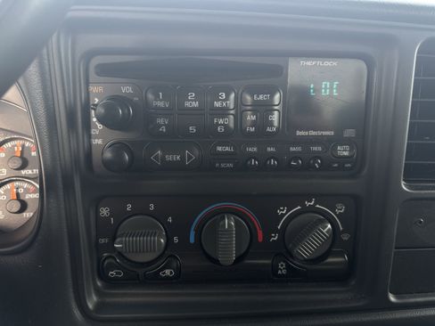 Used 2001 GMC Sierra 1500 2WD Extended Cab image 13