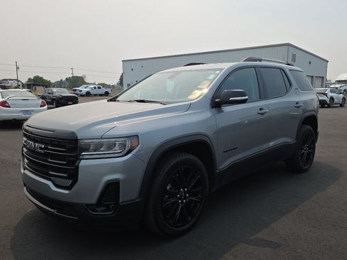 Used 2023 GMC Acadia SLT w/ Elevation Edition AWD/4WD image 3