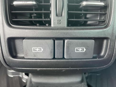 Used 2021 Honda Accord Sport image 11