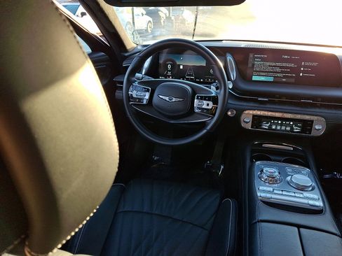 Used 2023 Genesis G90 3.5T AWD/4WD image 14