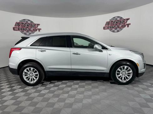 Used 2018 Cadillac XT5 AWD image 8