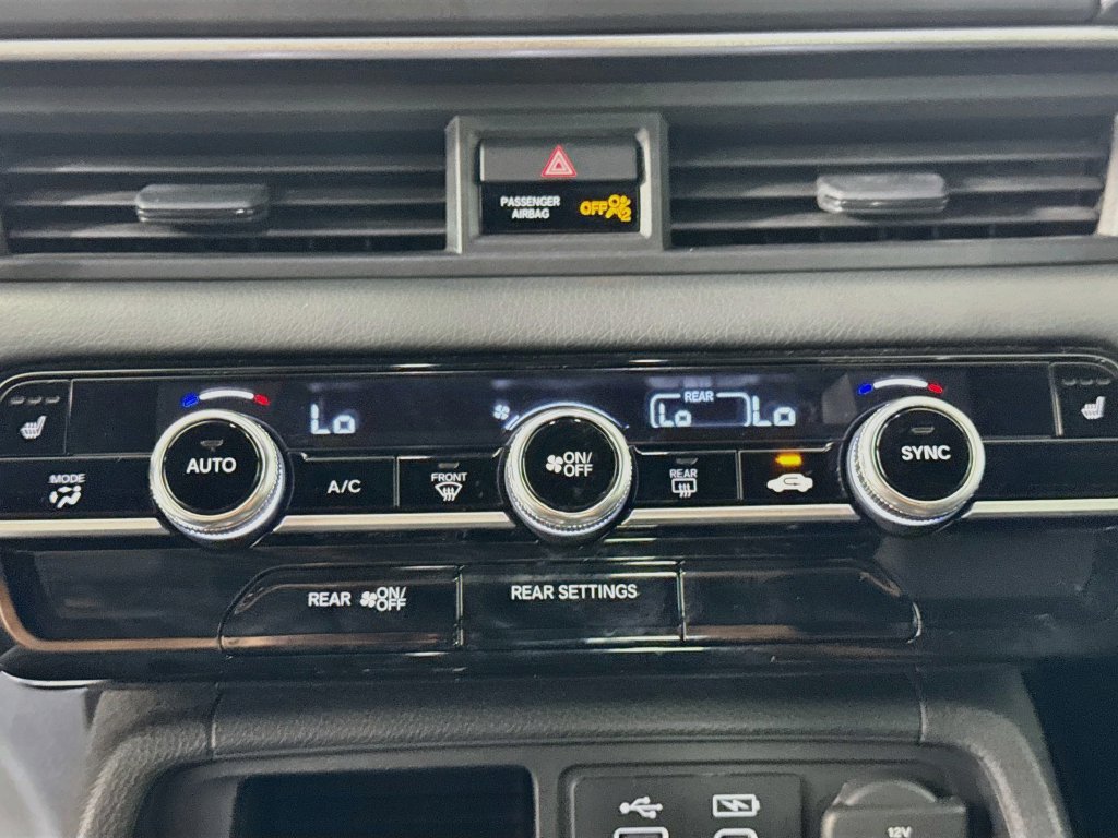 Used 2025 Honda Pilot Sport image 20